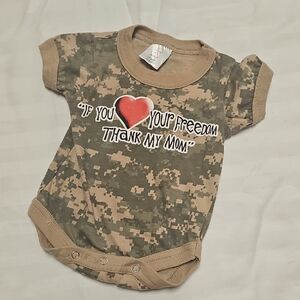 Rothco Camo Baby Onesie Size 3-6 Month  11